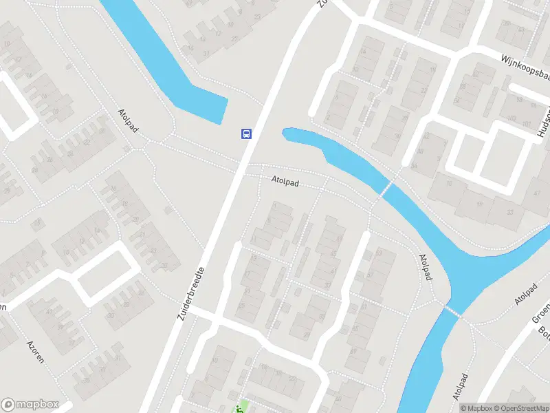 Ambulance met grote spoed naar de Sint Laurensbaai in Capelle aan den IJssel