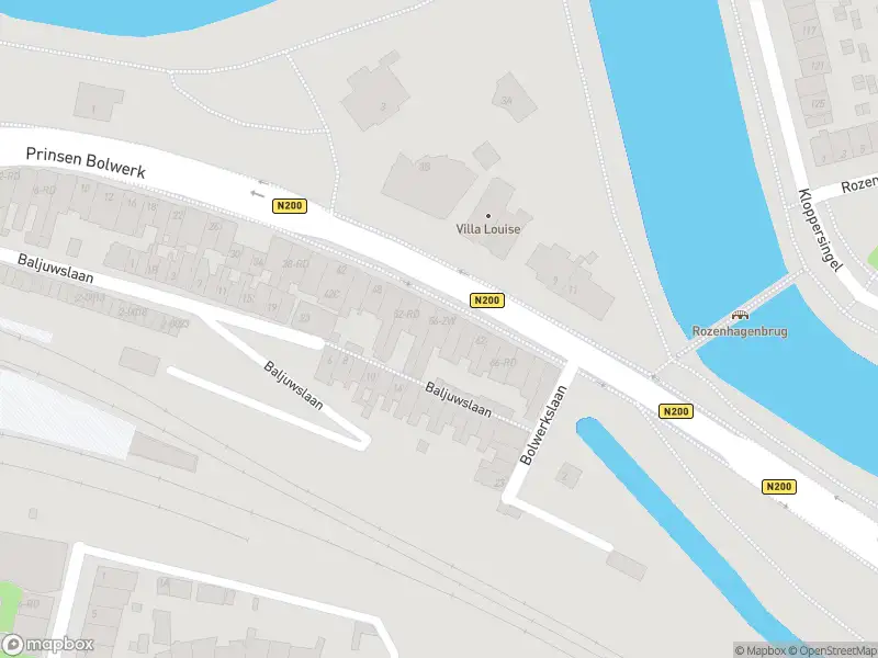 Ambulance met gepaste spoed naar de Bolwerkslaan in Haarlem