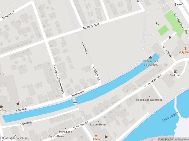 Ambulance met grote spoed naar de Wiekstraat in Spijkenisse