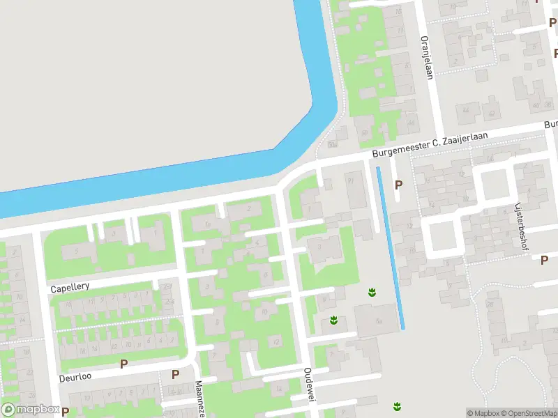 Ambulance met grote spoed naar de Oudewei in Dirksland