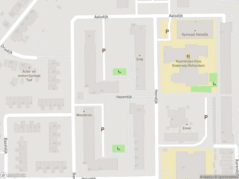 Ambulance met gepaste spoed naar de Hazendijk in Rotterdam