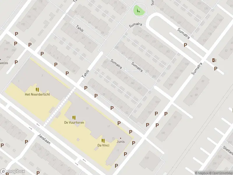 Ambulance met grote spoed naar de Brielsemeer in Zoetermeer