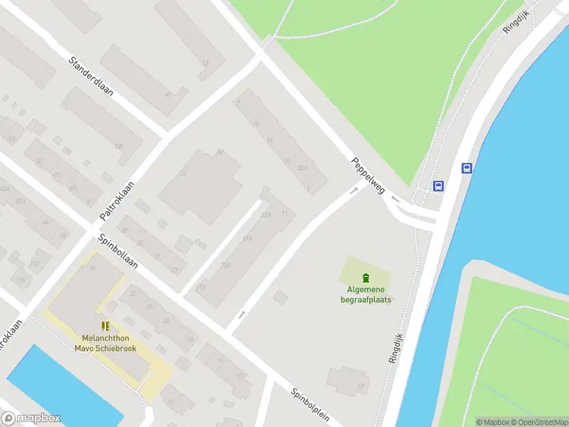 Ambulance met grote spoed naar de Bovenkruierlaan in Rotterdam