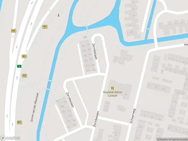 Ambulance met grote spoed naar de Zernikelaan in Papendrecht