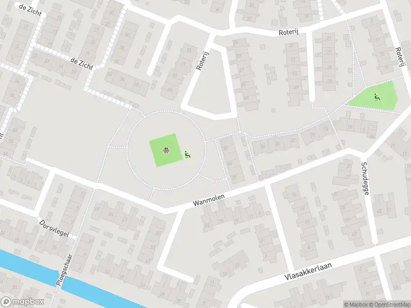 Brandweer met gepaste spoed naar de Ploegschaar in Hellevoetsluis vanwege een buitenbrand