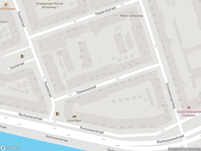 Ambulance met grote spoed naar de Osseweistraat in Rotterdam