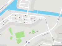 Ambulance met grote spoed naar de Purmerhoek in Capelle aan den IJssel
