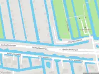 Ambulance naar de Achterwillensebocht in Gouda