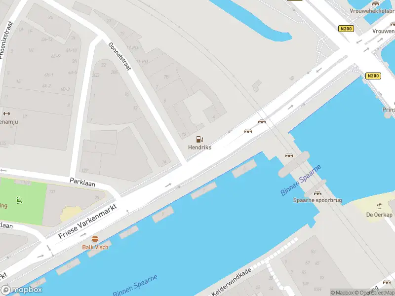 Ambulance naar de Friese Varkenmarkt in Haarlem vanwege ongeval met letsel