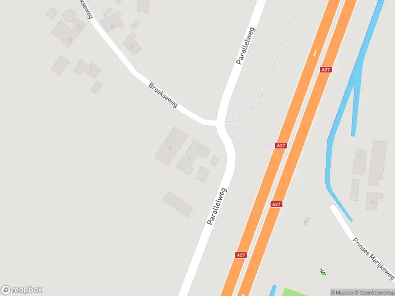 Ambulance met gepaste spoed naar de Broekseweg in Meerkerk