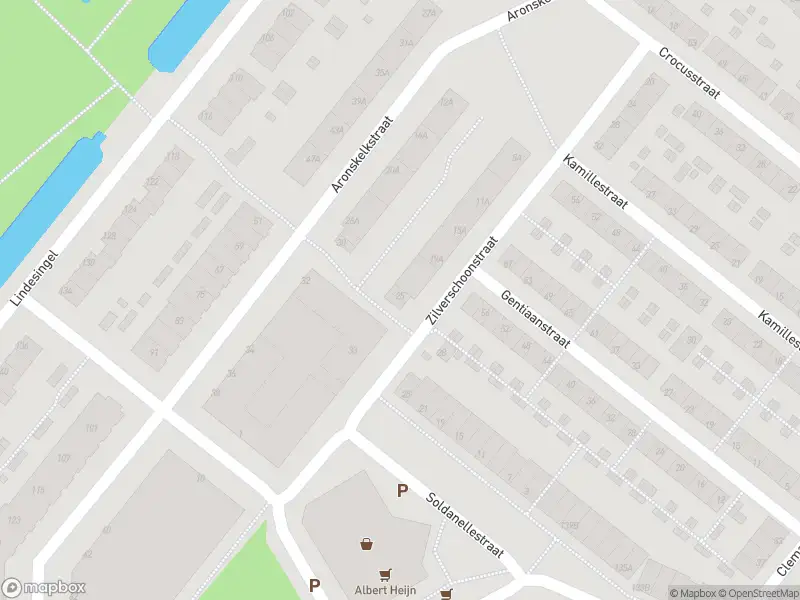 Ambulance met gepaste spoed naar de Zilverschoonstraat in Rotterdam