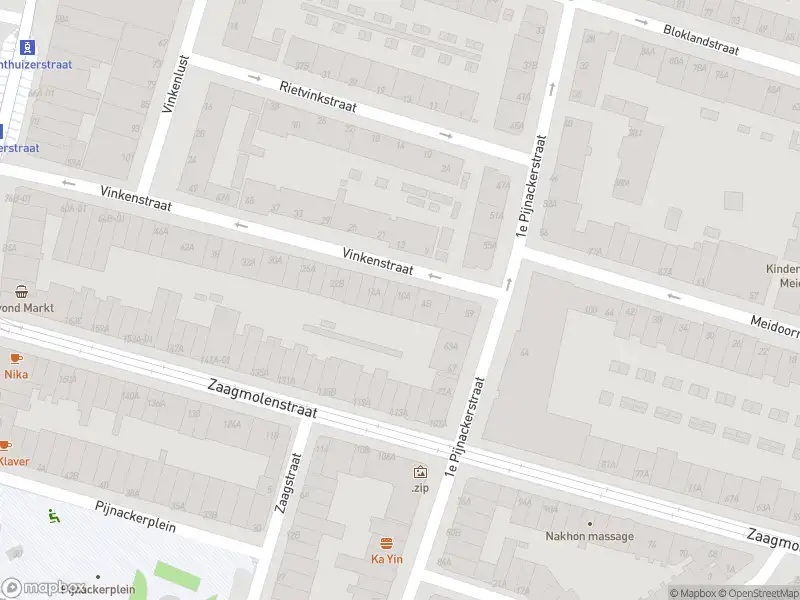 Ambulance met grote spoed naar de Vinkenstraat in Rotterdam