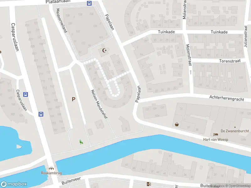 Brandweer met gepaste spoed naar de Nelson Mandelahof in Weesp