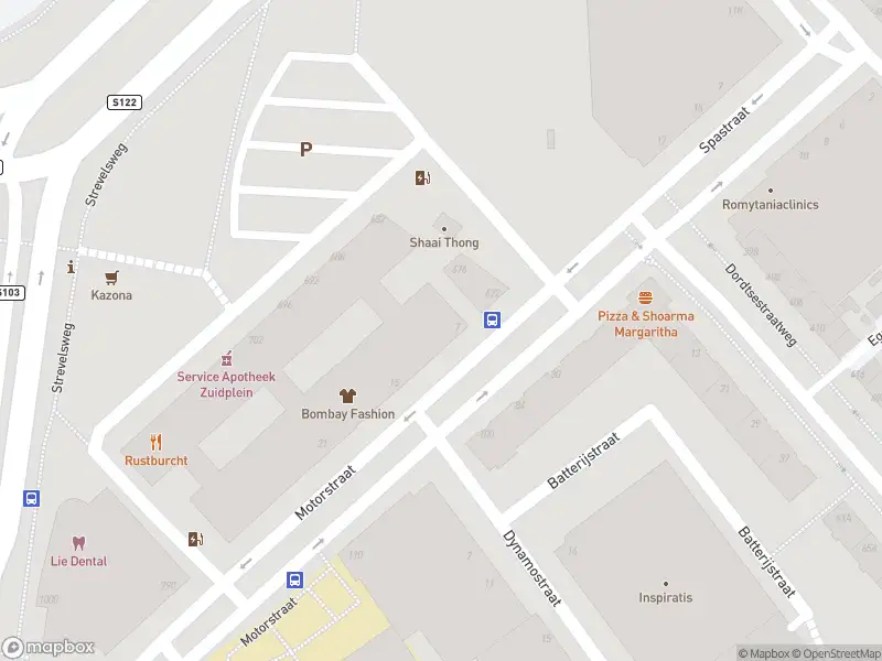 Ambulance met gepaste spoed naar de Motorstraat in Rotterdam