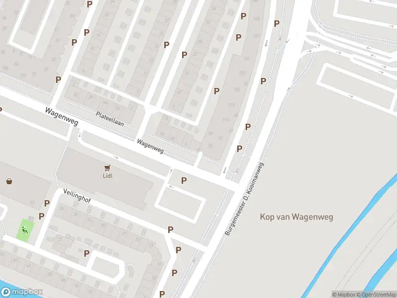 Ambulance naar de Plateellaan in Purmerend