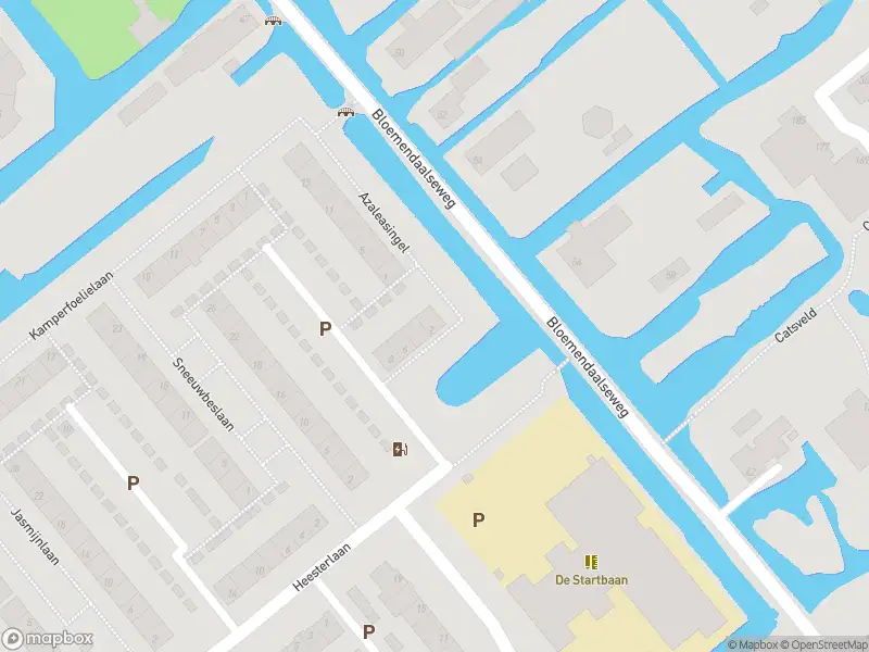 Ambulance met grote spoed naar de Rhododendronsingel in Gouda