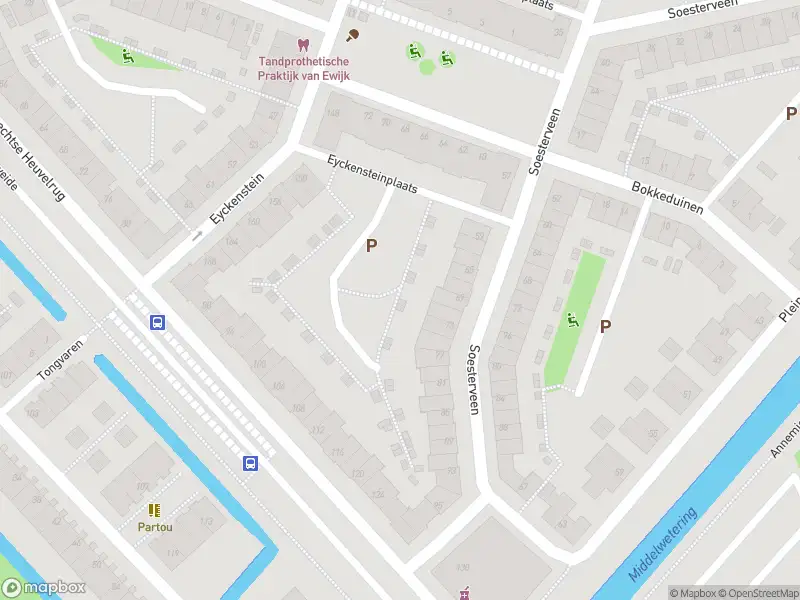 Brandweer met gepaste spoed naar de Middenburcht in Vleuten vanwege stankoverlast