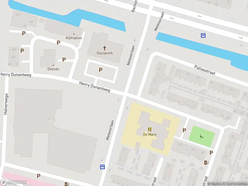 Ambulance met grote spoed naar de Meteoorlaan in Alphen aan den Rijn