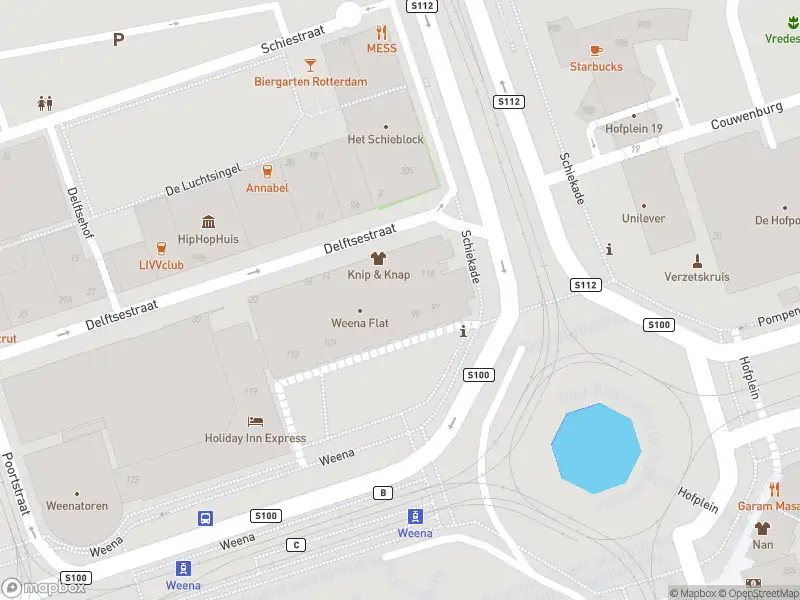 Ambulance met gepaste spoed naar de Weena in Rotterdam