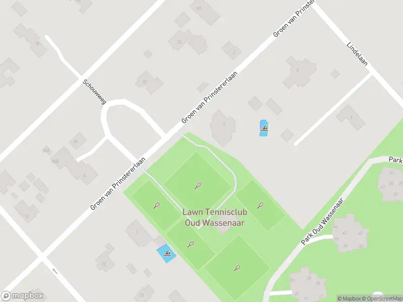 Brandweer met grote spoed naar de Groen van Prinstererlaan in Wassenaar vanwege gebouwbrand