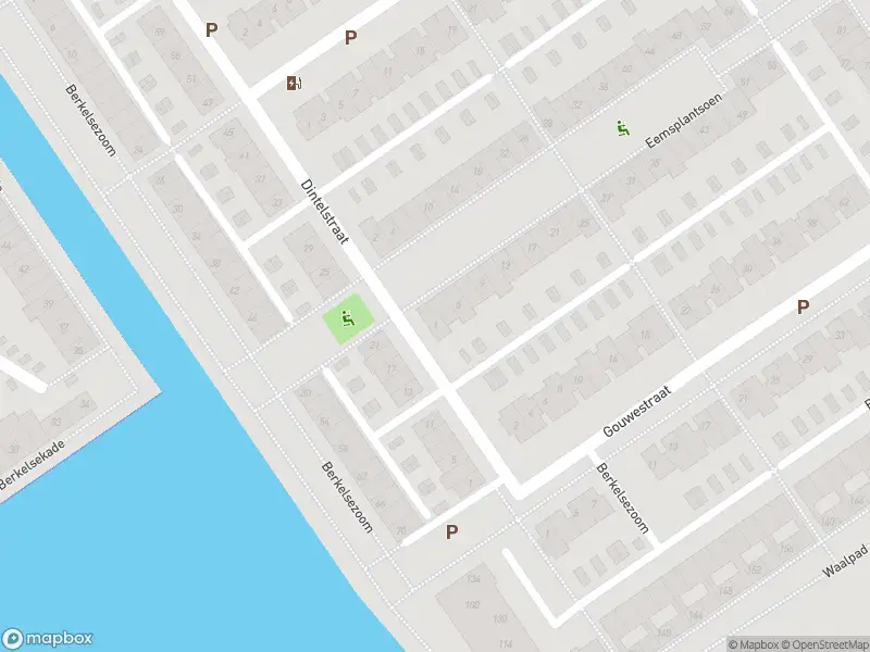 Ambulance met grote spoed naar de Eemsplantsoen in Berkel en Rodenrijs