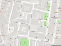 Brandweer met grote spoed naar de Grote Markt in Schiedam vanwege reanimatie