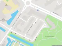 Ambulance met gepaste spoed naar de Burgemeester Gijsenlaan in Schiedam