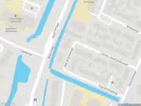 Ambulance met gepaste spoed naar de Hugo de Grootstraat in Krommenie