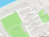 Ambulance met grote spoed naar de Beatrixweg in Kinderdijk