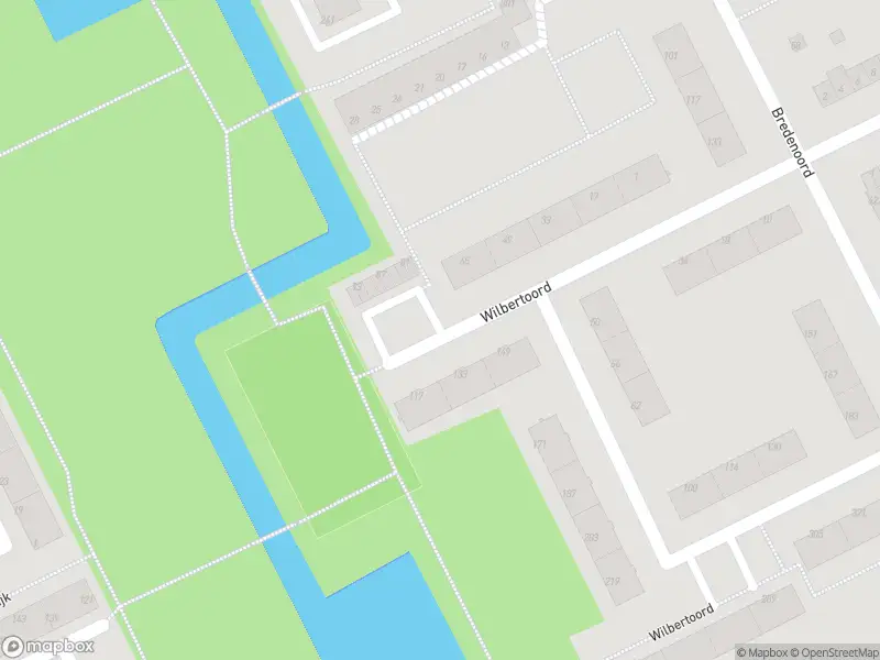 Ambulance met grote spoed naar de Wilbertoord in Rotterdam