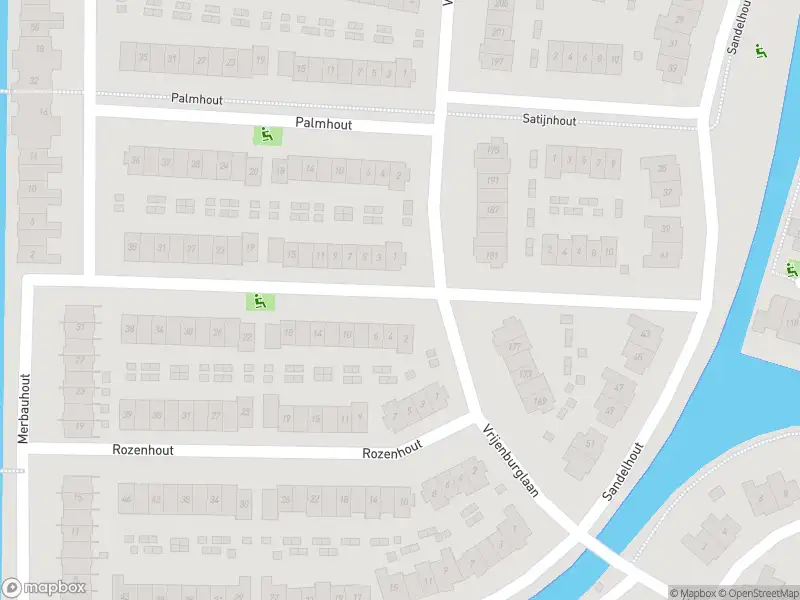 Ambulance met gepaste spoed naar de Populierenhout in Barendrecht