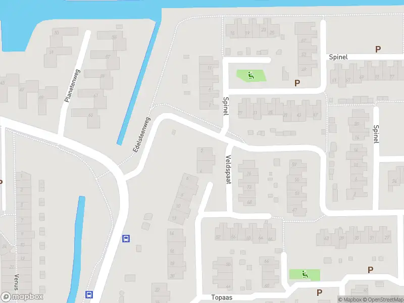 Ambulance met grote spoed naar de Veldspaat in Berkel en Rodenrijs