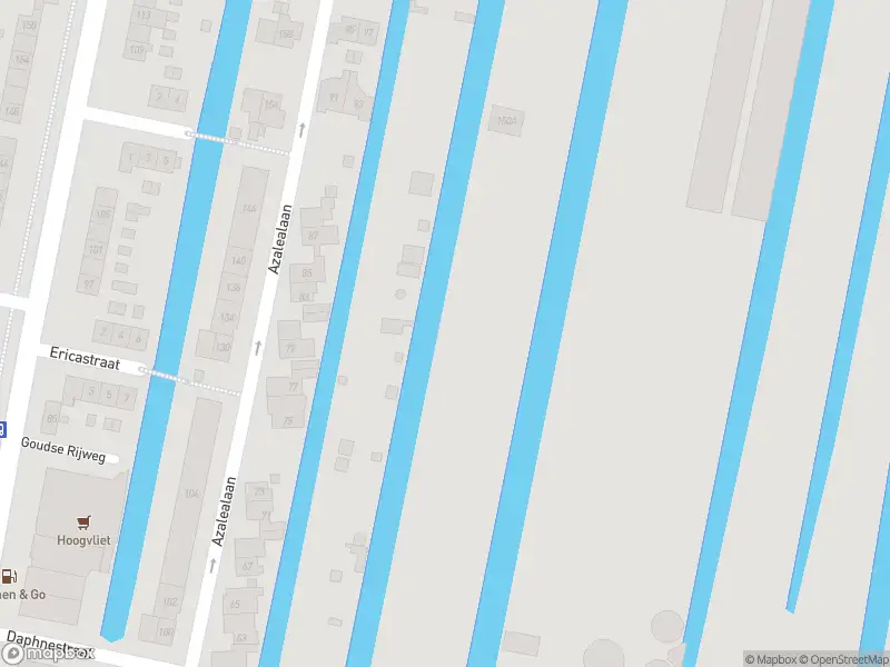 Brandweer met grote spoed naar de Azalealaan in Boskoop vanwege reanimatie