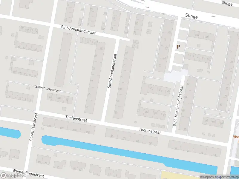 Ambulance met grote spoed naar de Sint-Annalandstraat in Rotterdam