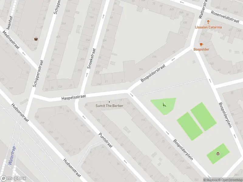 Ambulance met gepaste spoed naar de Haspelsstraat in Rotterdam