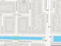 Ambulance met grote spoed naar de Mr. Sixlaan in Amstelveen