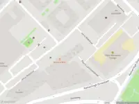 Ambulance met grote spoed naar de Pierre Lallementstraat in Amsterdam