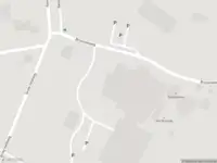 Brandweer met gepaste spoed naar de Bruninksweg in Hengelo vanwege waarnemen gaslucht