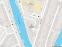Ambulance met gepaste spoed naar de Delftseveerweg in Vlaardingen