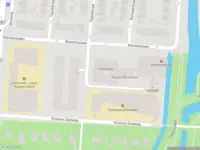 Ambulance met grote spoed naar de Roerdomplaan in Rotterdam