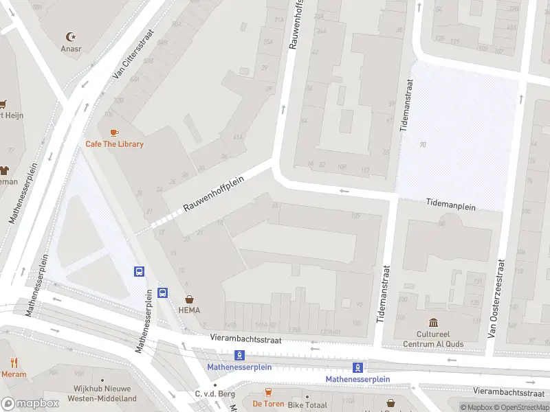 Ambulance met grote spoed naar de Rauwenhoffstraat in Rotterdam