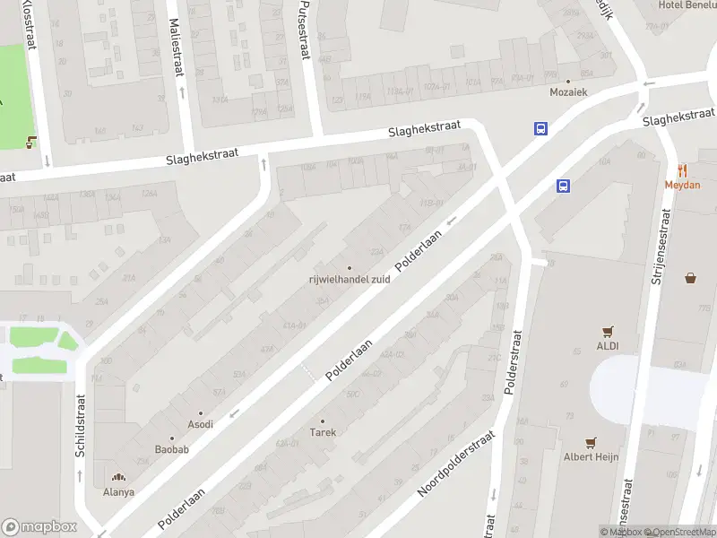 Ambulance met grote spoed naar de Polderlaan in Rotterdam