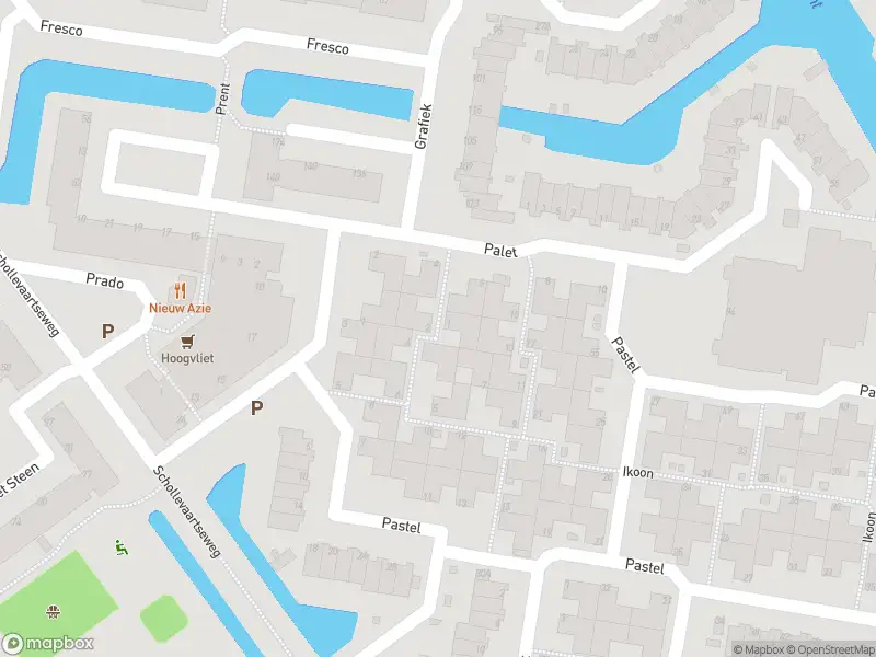 Ambulance met grote spoed naar de Ikoon in Capelle aan den IJssel