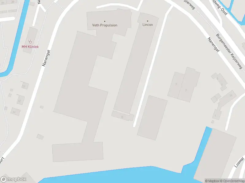 Ambulance met grote spoed naar de Nanengat in Papendrecht