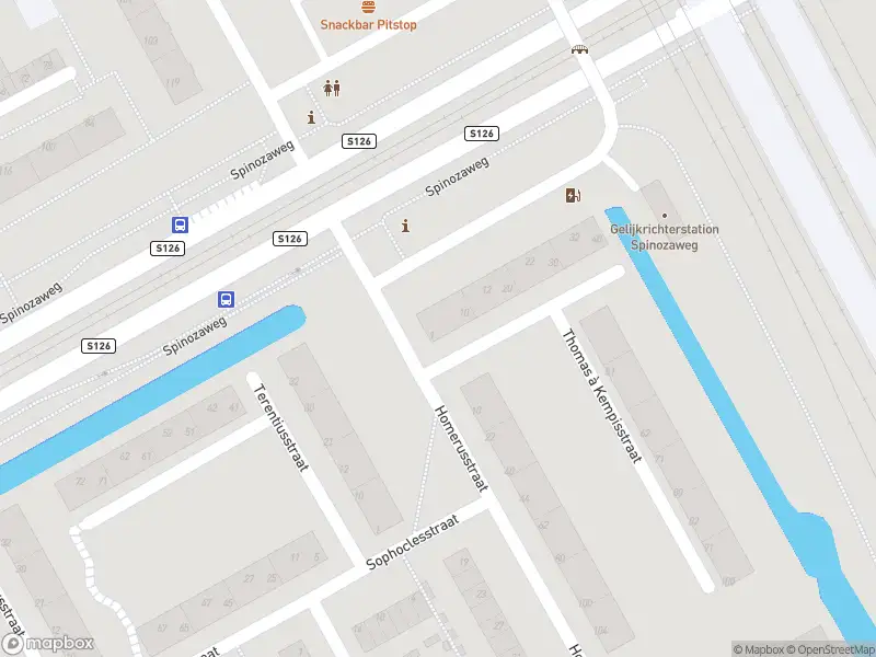 Ambulance met grote spoed naar de Thomas à Kempisstraat in Rotterdam