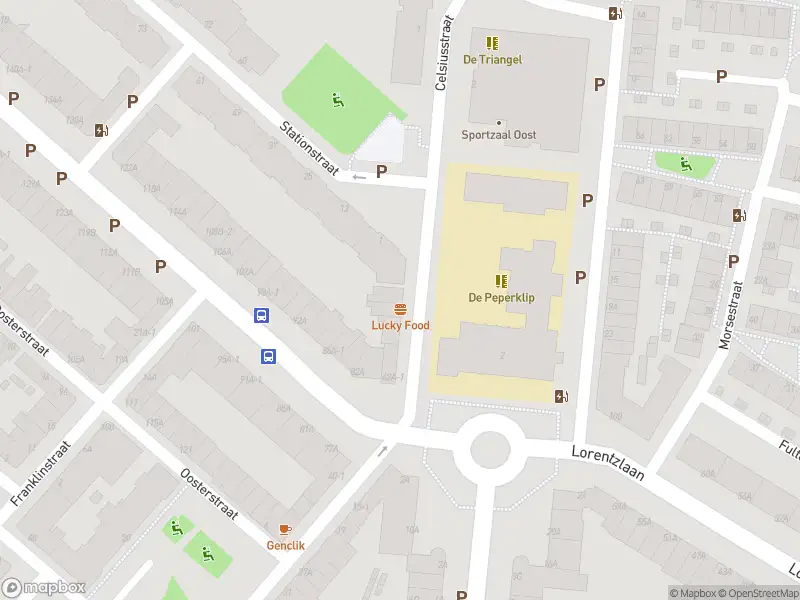 Ambulance met grote spoed naar de Celsiusstraat in Schiedam