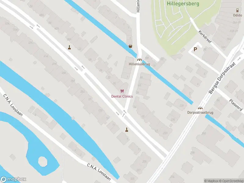 Ambulance met gepaste spoed naar de Berglustlaan in Rotterdam