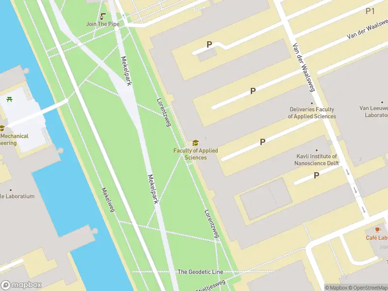 Ambulance met gepaste spoed naar de Lorentzweg in Delft