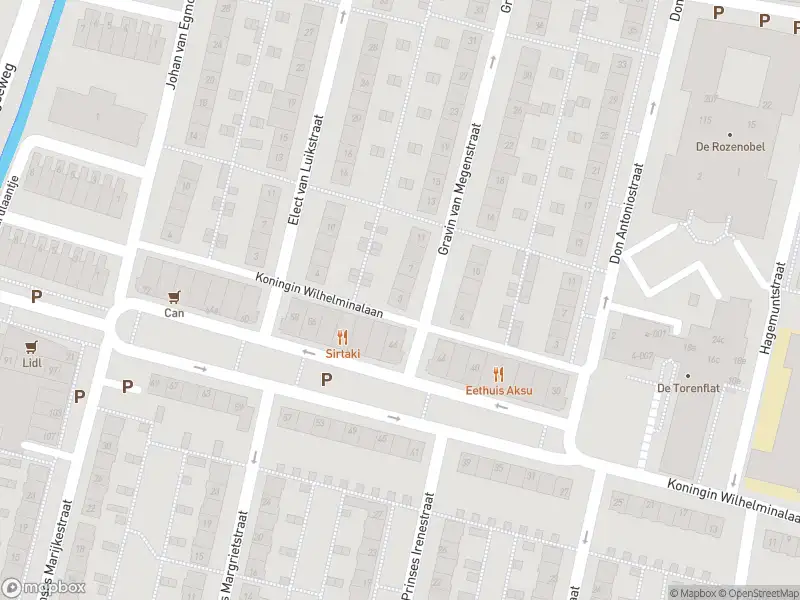 Ambulance met grote spoed naar de Gravin van Megenstraat in Gorinchem