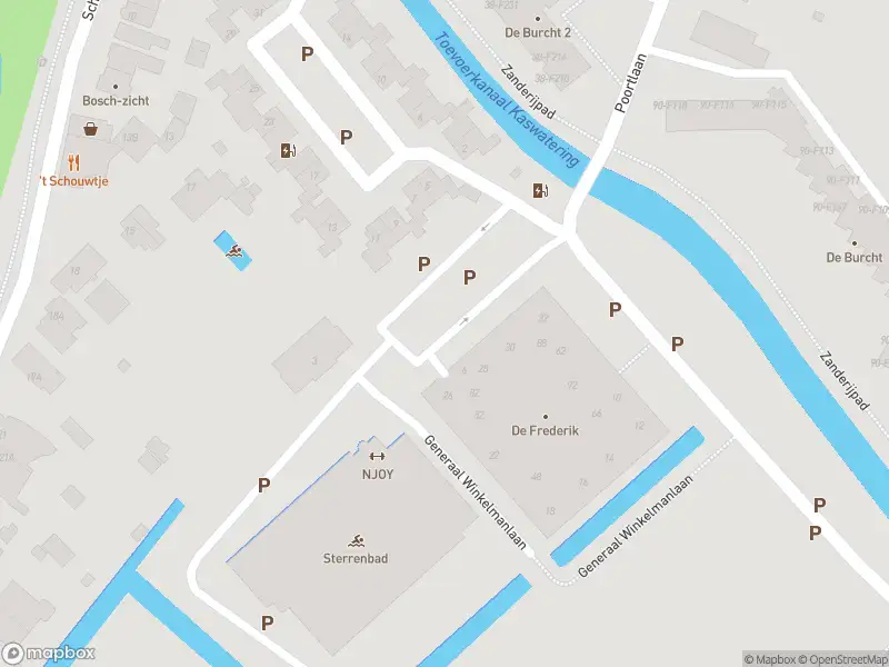 Ambulance met grote spoed naar de Generaal Winkelmanlaan in Wassenaar